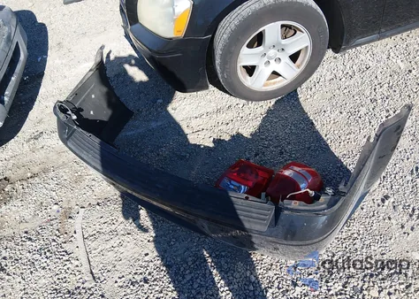 2005 Dodge Magnum Se z USA, uszkodzony, nr VIN 2D4FV48V85H606977